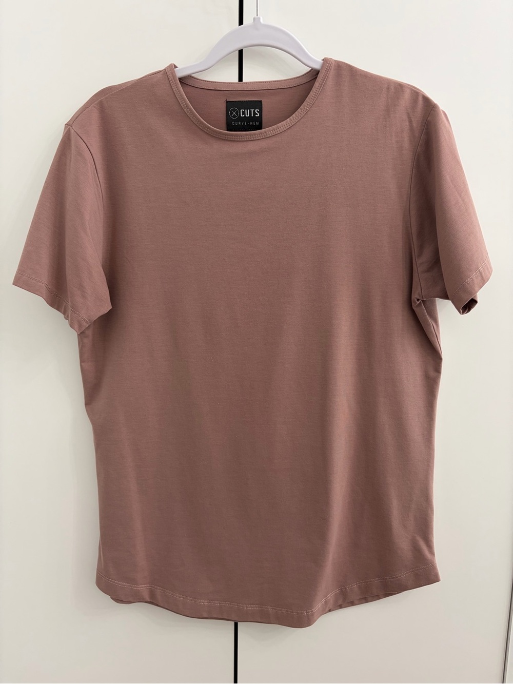 Cuts Clothing Men's Short-Sleeve Crewneck Tee